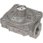 Dormont R48P32-0512-10 1/2" LP Gas Pressure Regulator - 250,000 BTU Capacity